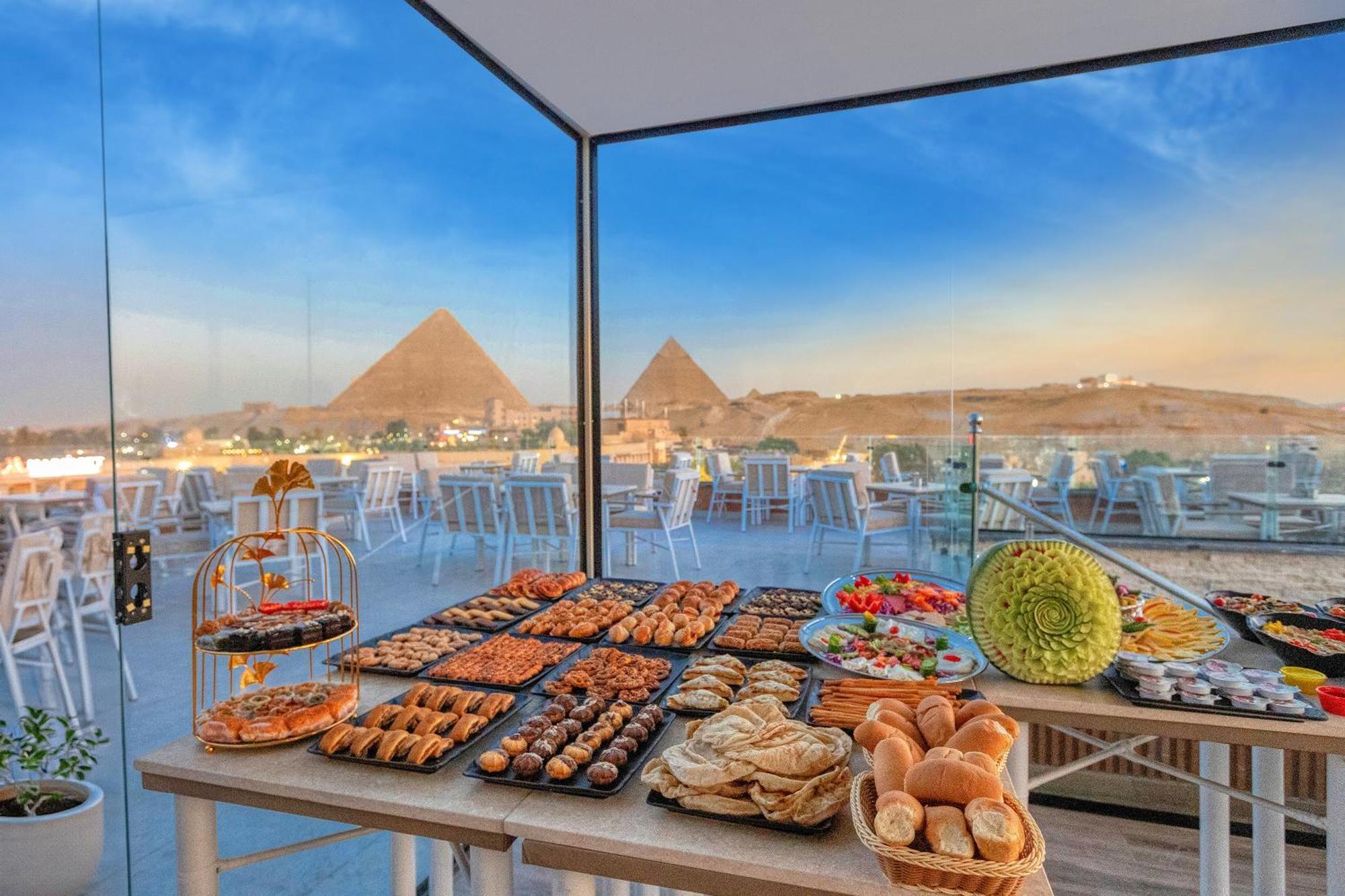 Gaia Pyramids Hotel Kafrat al Jabal Exterior photo