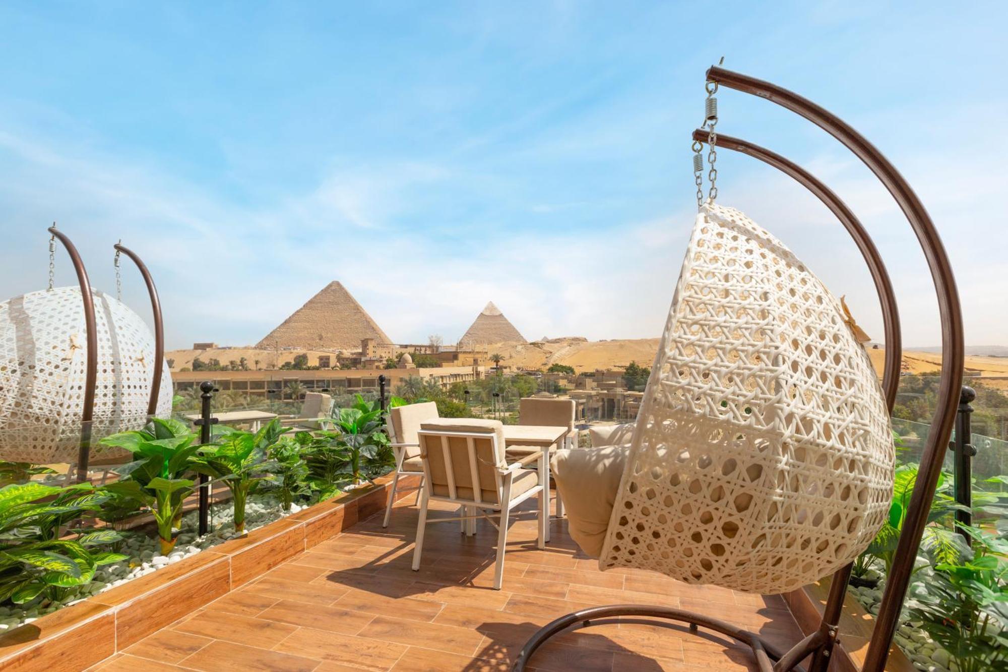 Gaia Pyramids Hotel Kafrat al Jabal Exterior photo