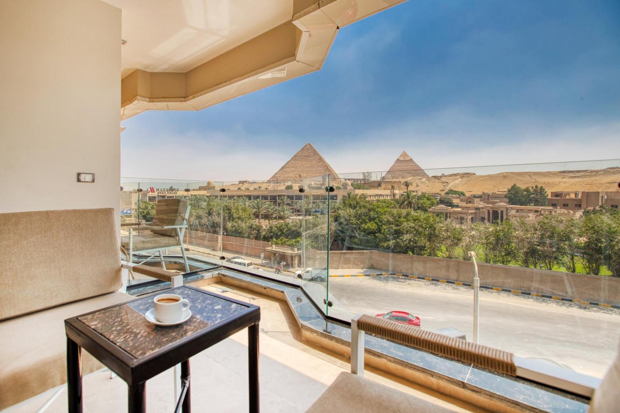 Gaia Pyramids Hotel Kafrat al Jabal Exterior photo